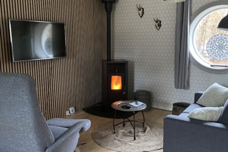 woonkamer appartment Lis lille hus Stilbjerg Sleep&hygge