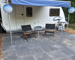 caravan te huur op Stilbjerg SLeep&Hygge mini camping